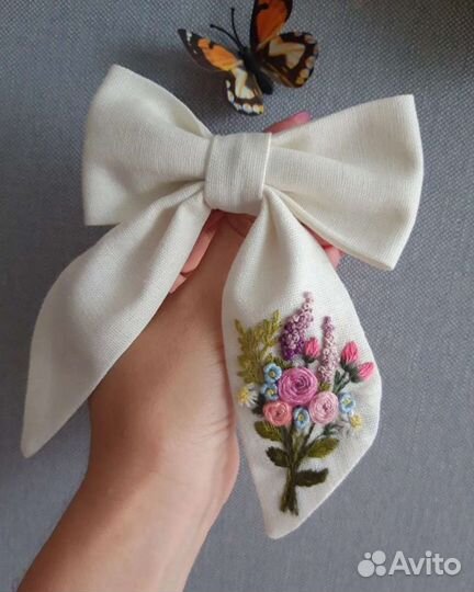 Аксессуары из льна с вышивкой ручной работы