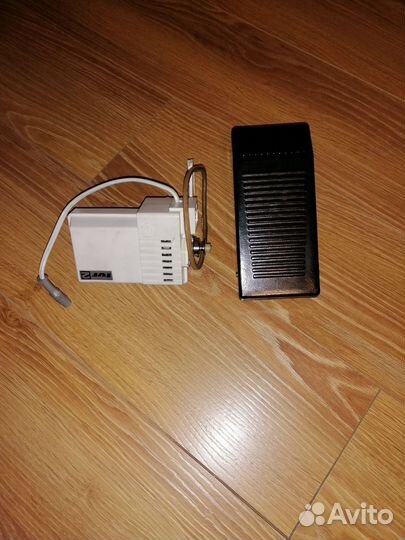 Для швейных машины мотор и петаль