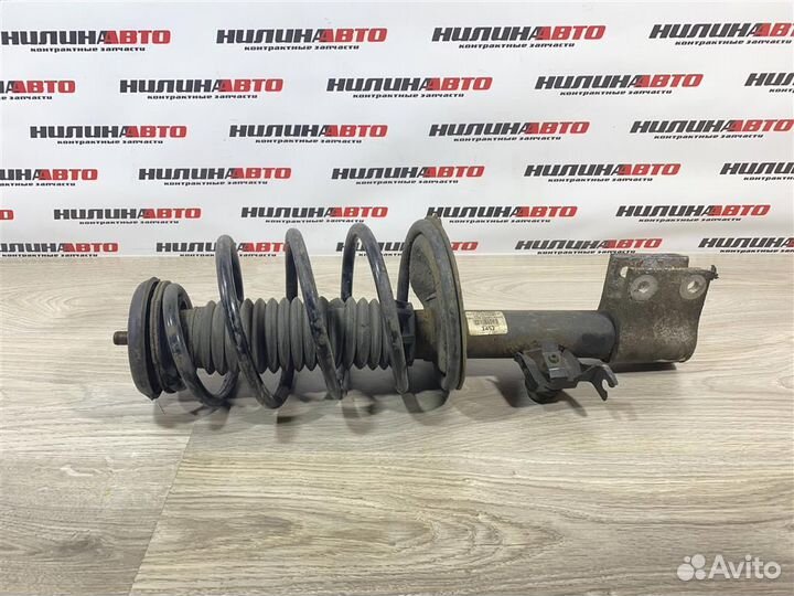 Амортизатор передний правый Ситроен С4