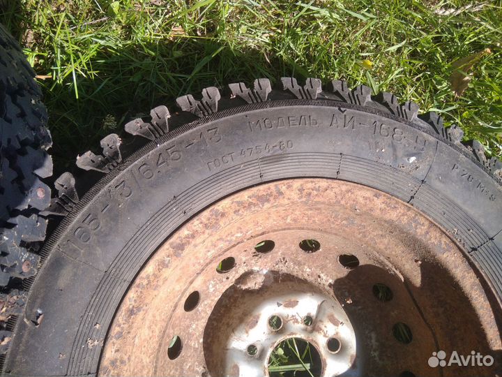 Колеса шипованые р13