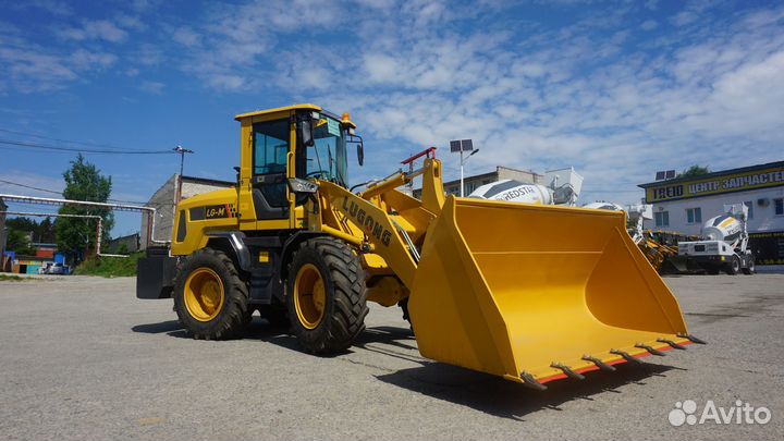 Фронтальный погрузчик LuGong LG 938, 2023