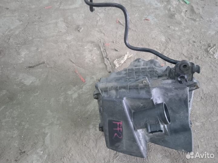 Корпус воздушного фильтра Ford Focus 2 2005-2011