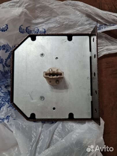 Дверной замок сенат