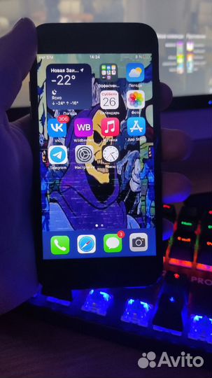 Телефон iPhone 7 32gb