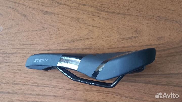 Stern седло велосипедное новое
