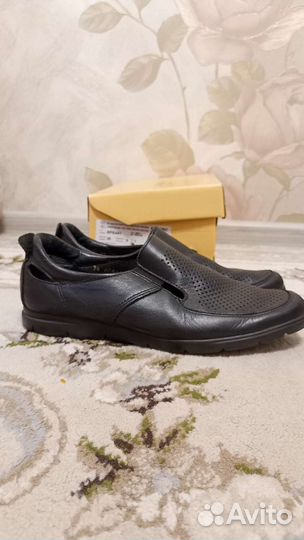 Туфли Юничел37-38 и сандали37