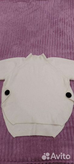 Свитер