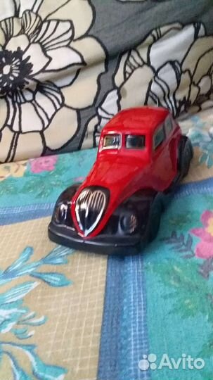 Бутылка машинка