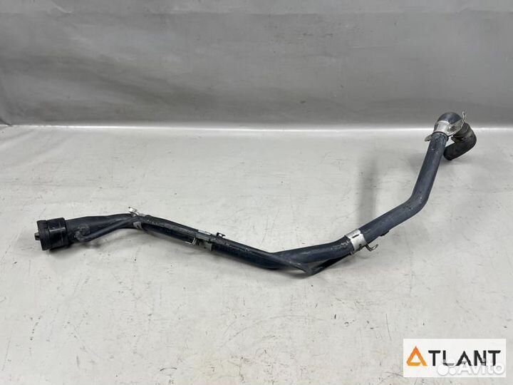 Горловина топливного бака toyota voxy,noah