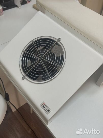 Пылесос для маникюра emil x2