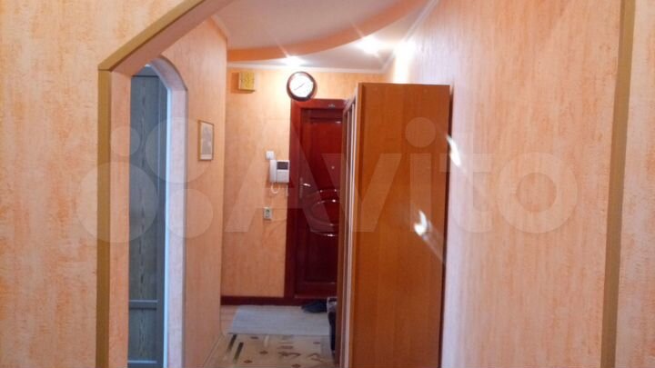 3-к. квартира, 71 м², 9/9 эт.