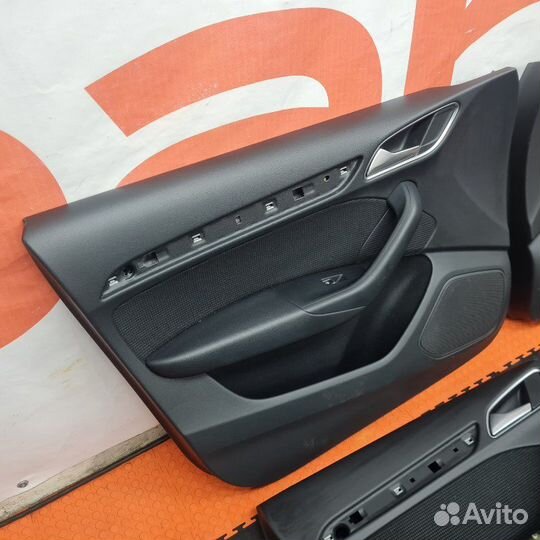Обшивка двери Audi Q3 8U 2013