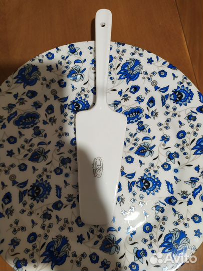 Блюдо для торта с лопаткой фарфор