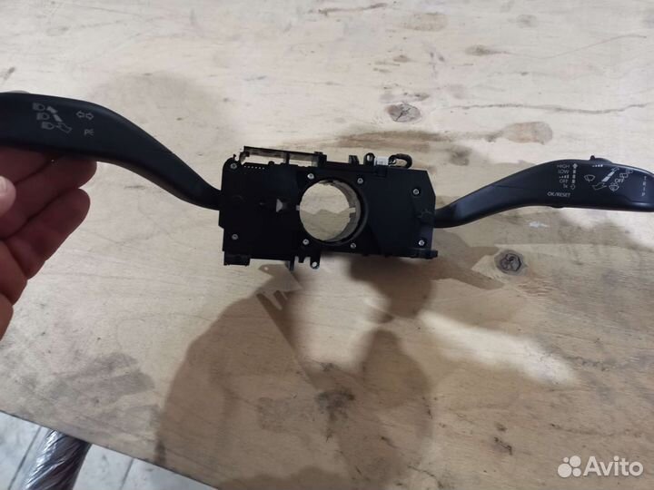 Подрулевой переключатель skoda fabia 2