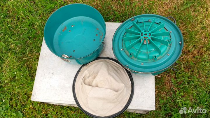 Пылесос Вихрь