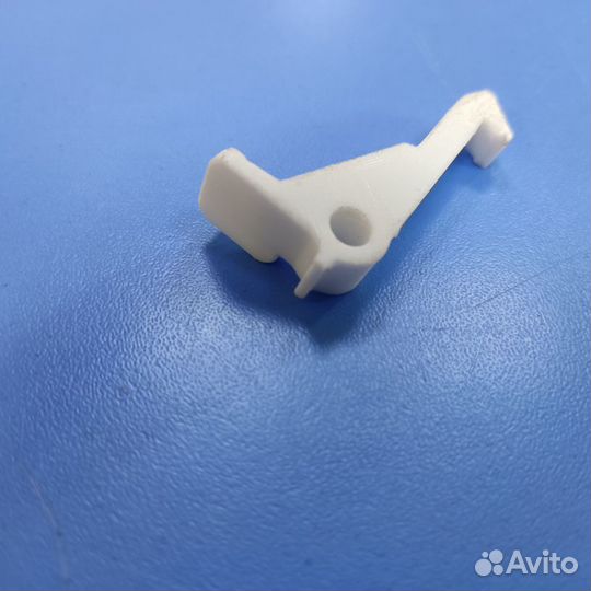 Крючок загрузочного люка стиральной машины hansa