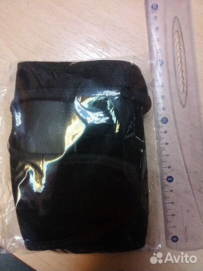 Ортопедический бандаж на запястье