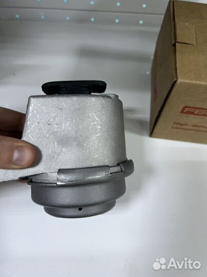 Опора двигателя верхняя ford mondeo 4 правый