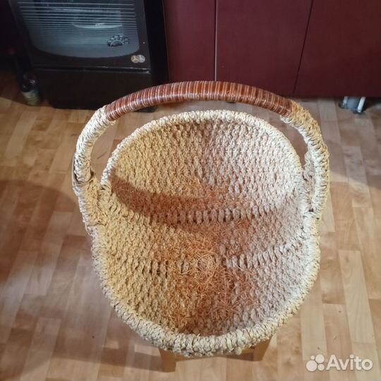 Корзина плетеная подарочная