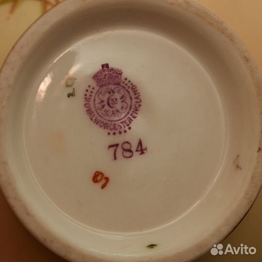 Старинная ваза ручной работы blush ivory