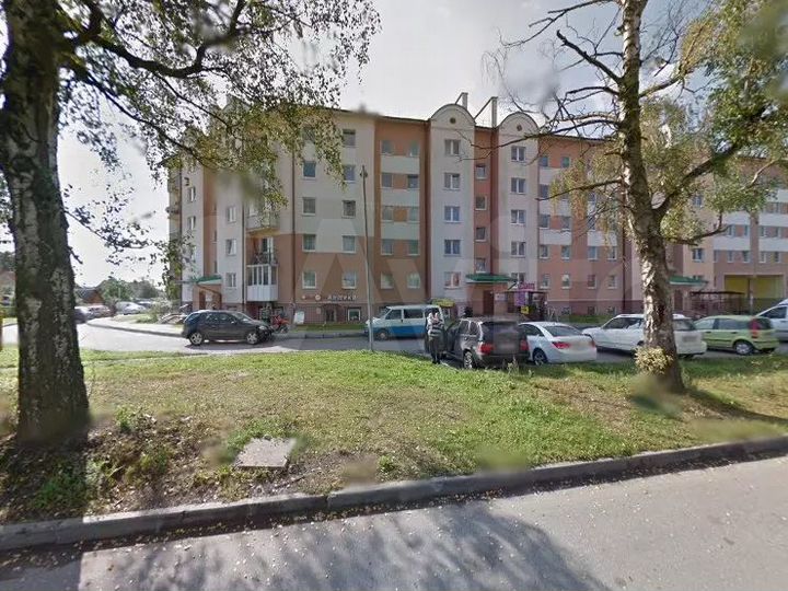 Комната 70 м² в 2-к., 3/6 эт.