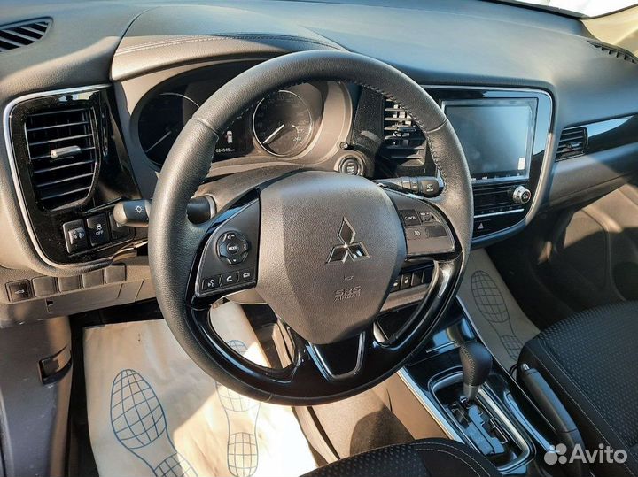 Mitsubishi Outlander 2.0 CVT, 2022, 24 949 км