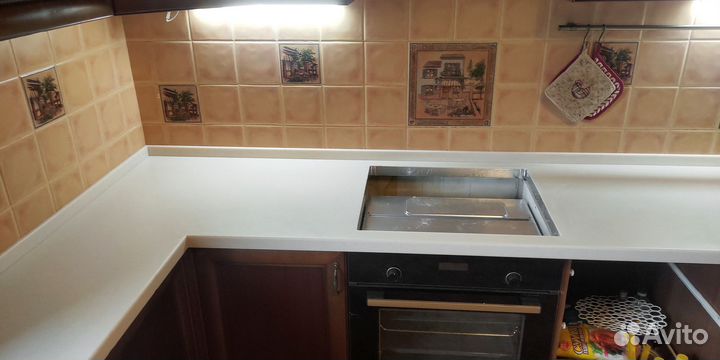 Столешница из акрилового камня мойка Omoikiri м2