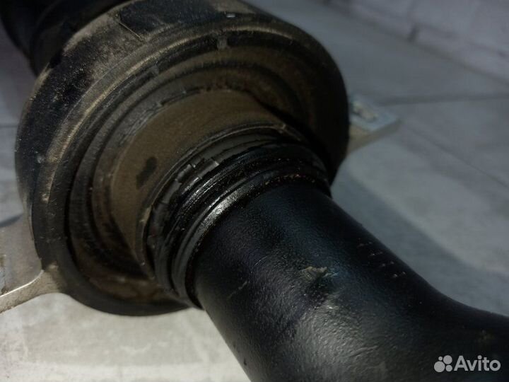 Карданный вал Bmw 535I F07 GT N55B30A 2010