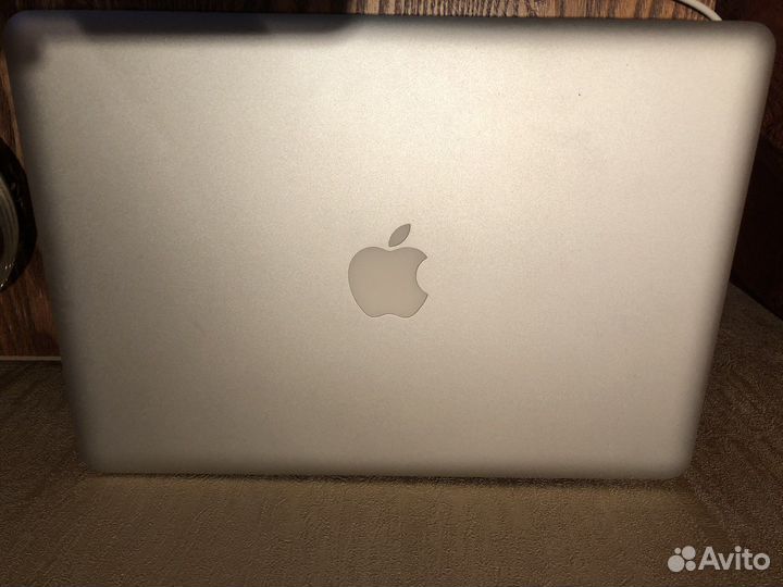 Apple MacBook Pro