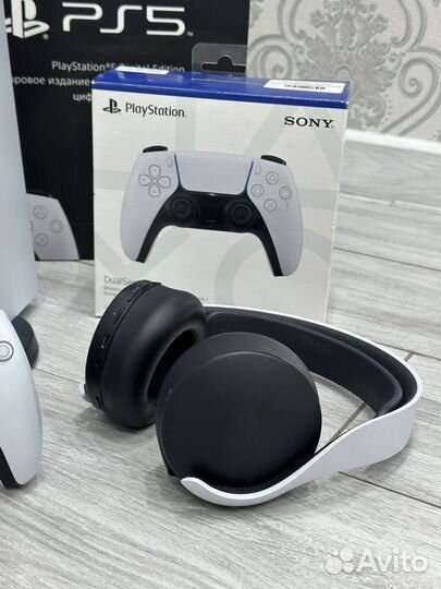 Игровая приставка Sony PS5 / 500 игр