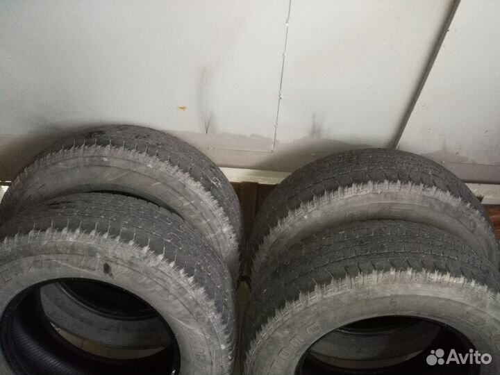 Bridgestone B250 265/65 R17