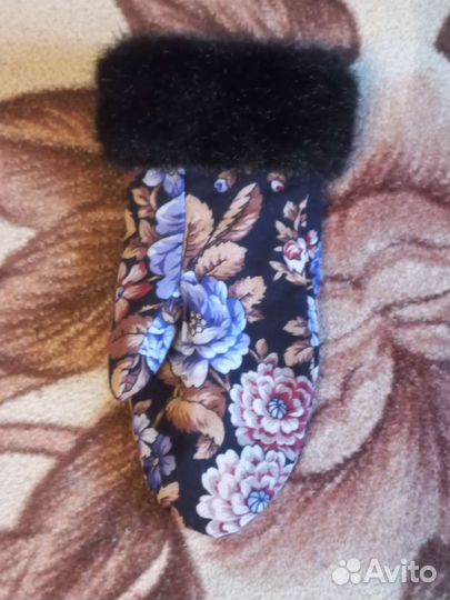 Варежки женские тёплые с мехом и красивым узором