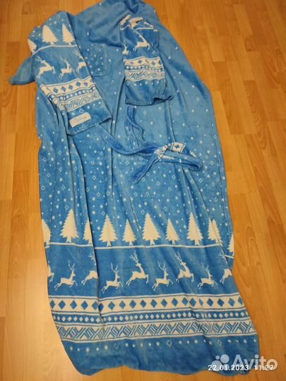 Плед с рукавами