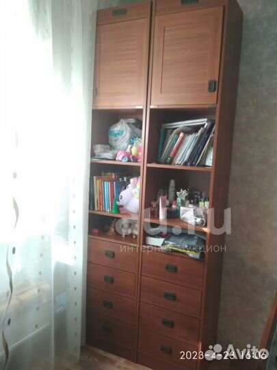 Детская мебель- стол письменный+ два пенала