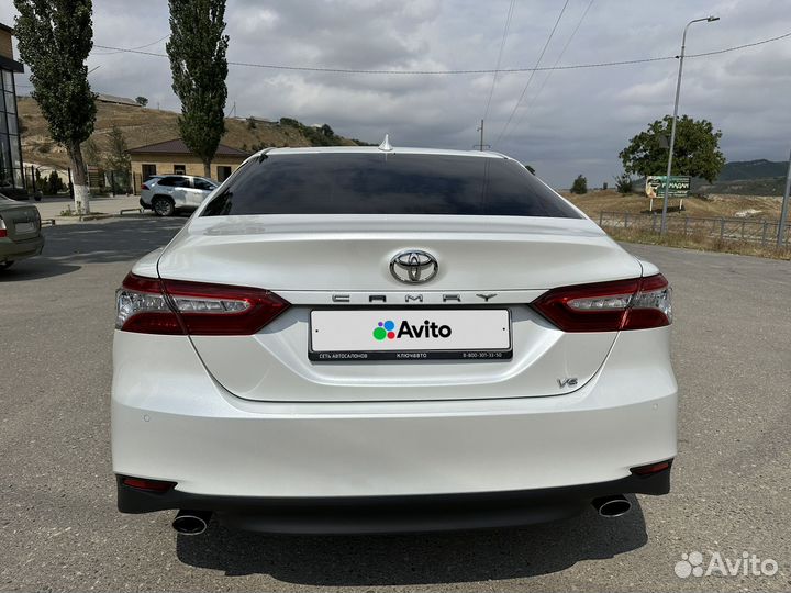 Toyota Camry, 2020