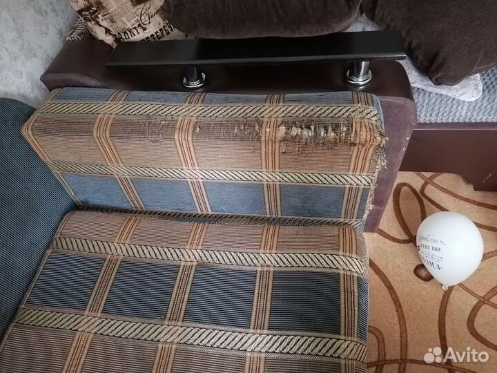 Диван подростковый