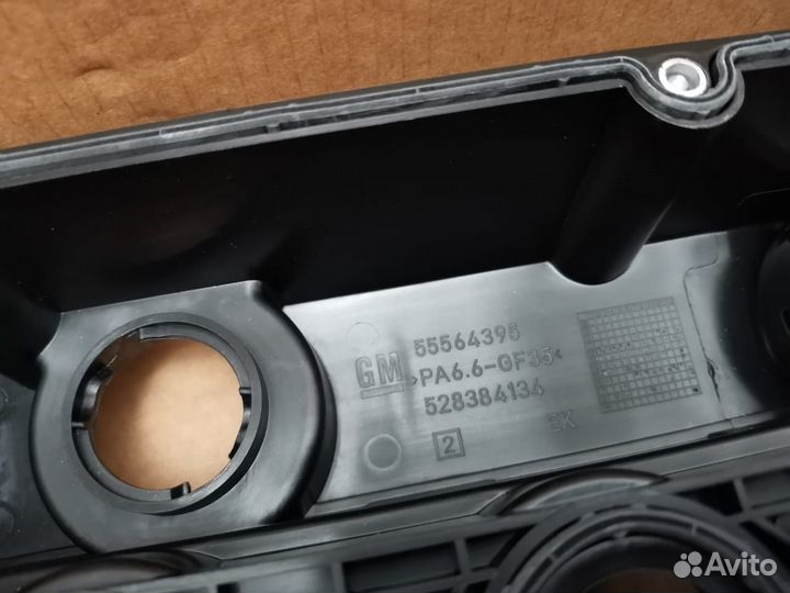 Клапанная крышка Opel z16xer z18xer a16xer