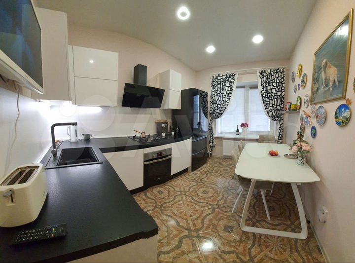 2-к. квартира, 55,1 м², 3/3 эт.