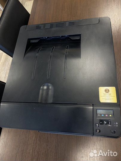 Принтер HP laserjet pro 200 color M251n