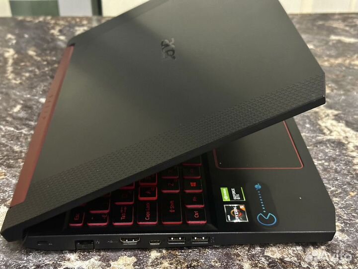 Acer nitro 5 gtx 1650