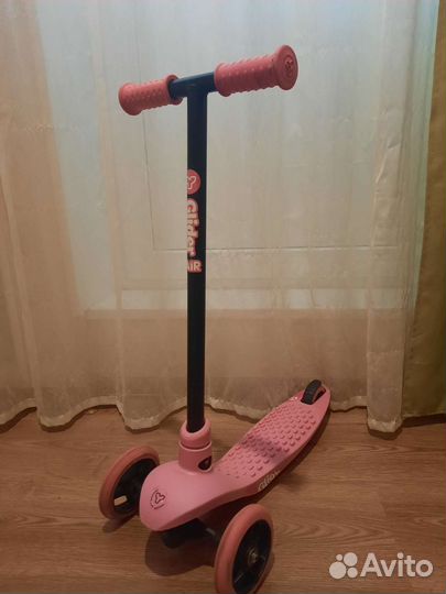 Самокат трехколесный Glider розовый