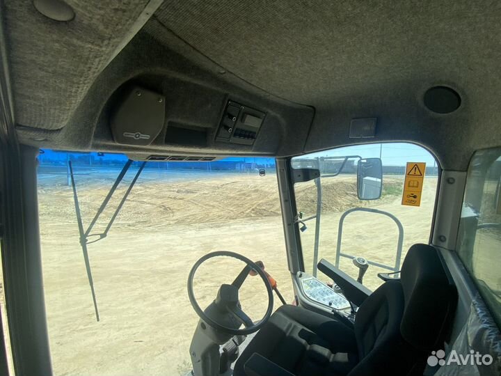 Кабина на комбайн vector410