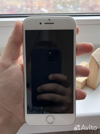 iPhone 7, 32 ГБ