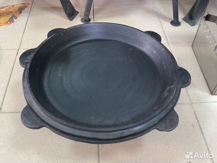 Казан 12л с чугунной крышкой