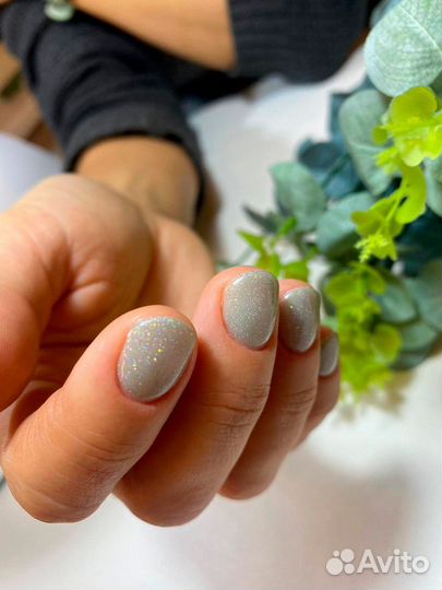 Мастер маникюра