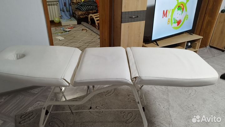 Массажный стол, кресло педикюрное, кушетка