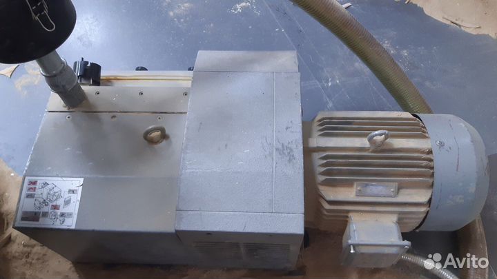 Вакуумные насосы(масляные, сухие, водокольцевые)