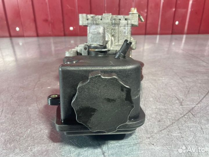 Насос гидроусилителя руля Mercedes C-Class W203