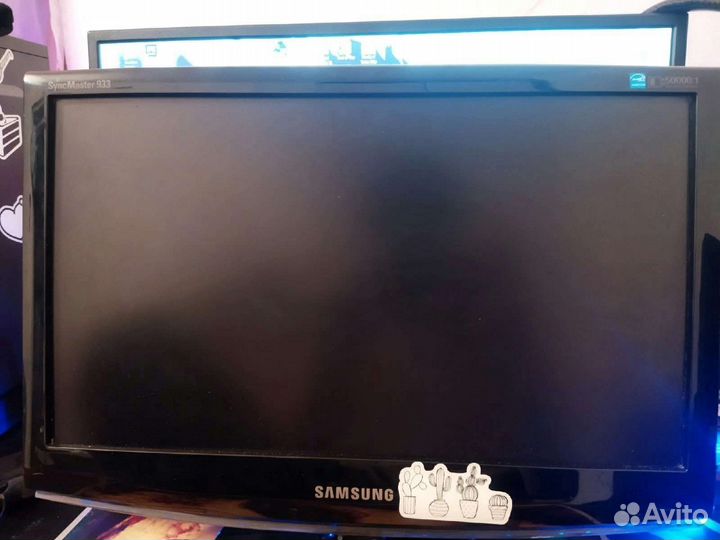 Монитор Samsung