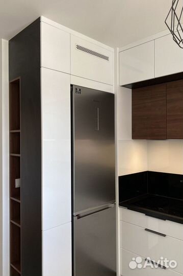 Кухня на заказ пластик